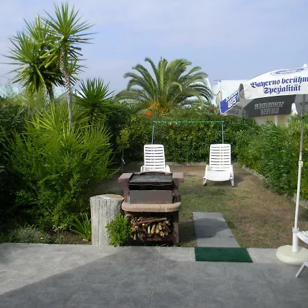 In Corsica A Pochi Metri Dal Mare Villa
